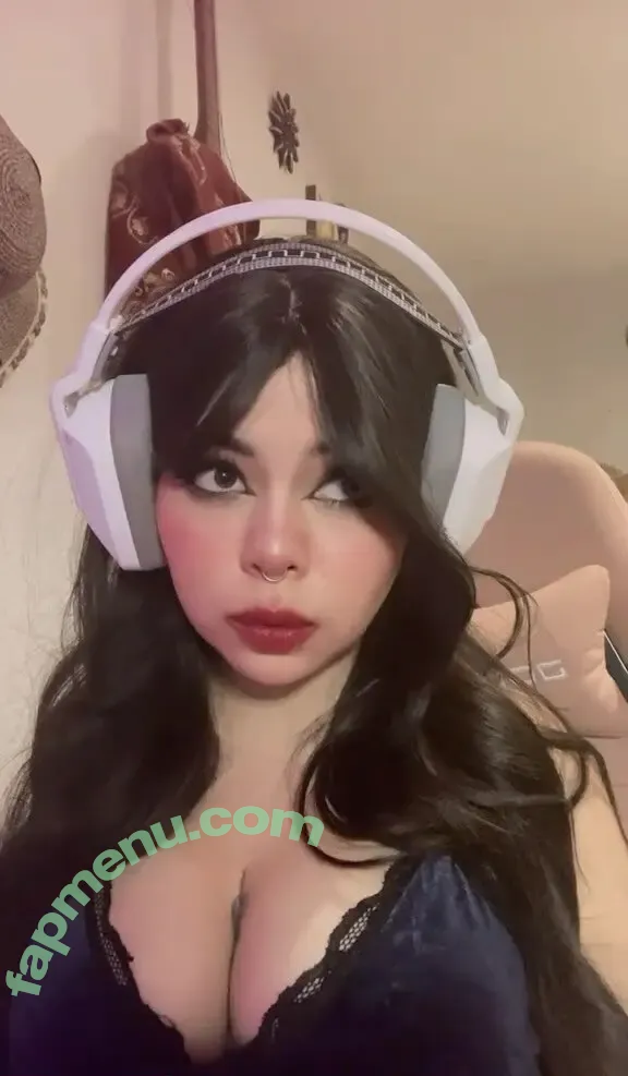 MichiMoonX nude photo #0008 (Bratty Colocha)