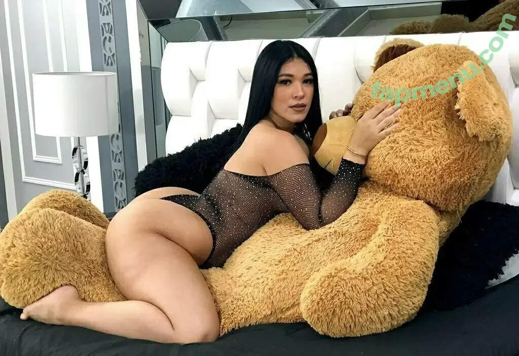 michisanz1 nude photo #0031 (michisanzmusic)