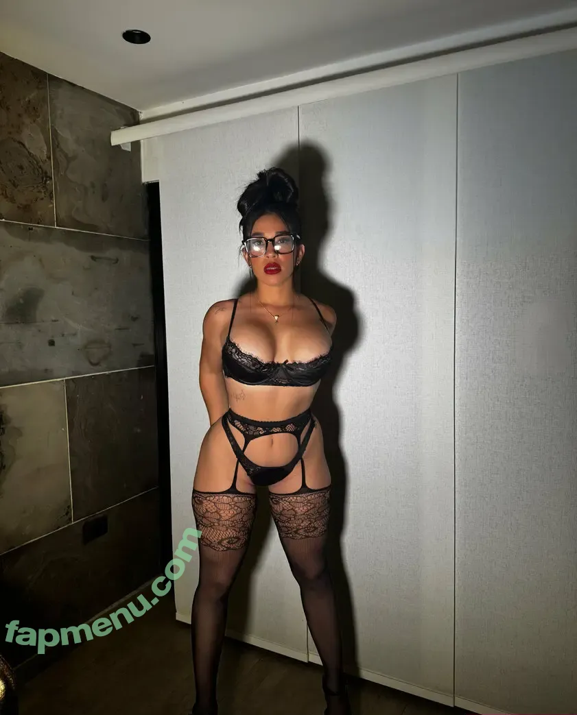 michisanz1 nude photo #0129 (michisanzmusic)