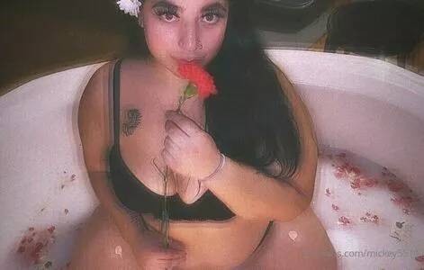  nude photo #0004