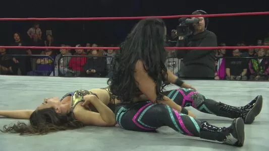 Mickie James / michelejames / themickiejames nude photo #0363