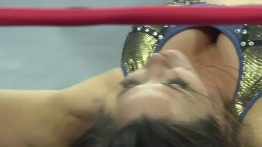 Mickie James / michelejames / themickiejames nude photo #0397