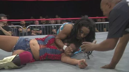 Mickie James / michelejames / themickiejames nude photo #0447