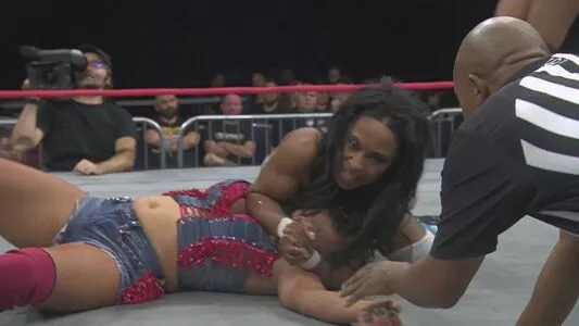 Mickie James / michelejames / themickiejames nude photo #0450
