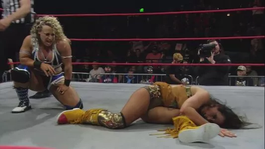 Mickie James / michelejames / themickiejames nude photo #0509