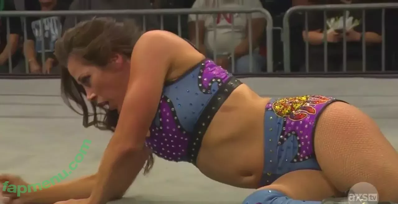 Mickie James nude photo #0331 (michelejames / themickiejames)