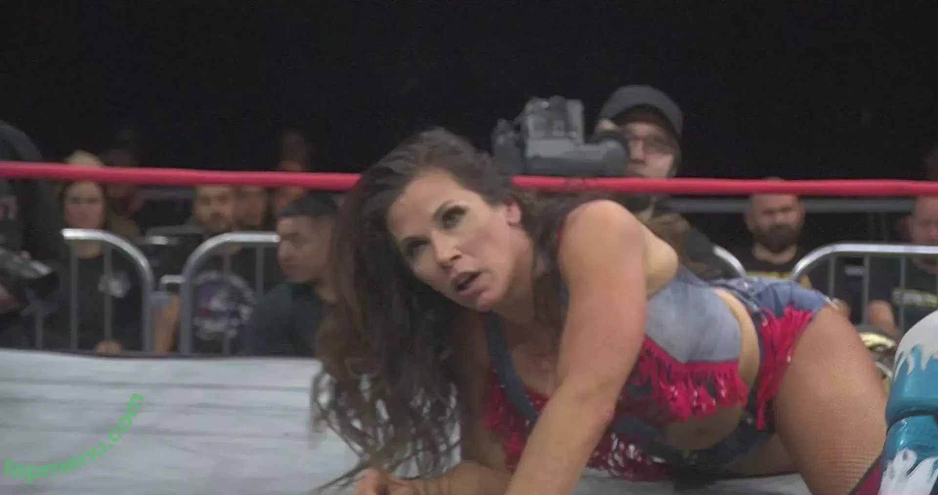 Mickie James nude photo #0456 (michelejames / themickiejames)