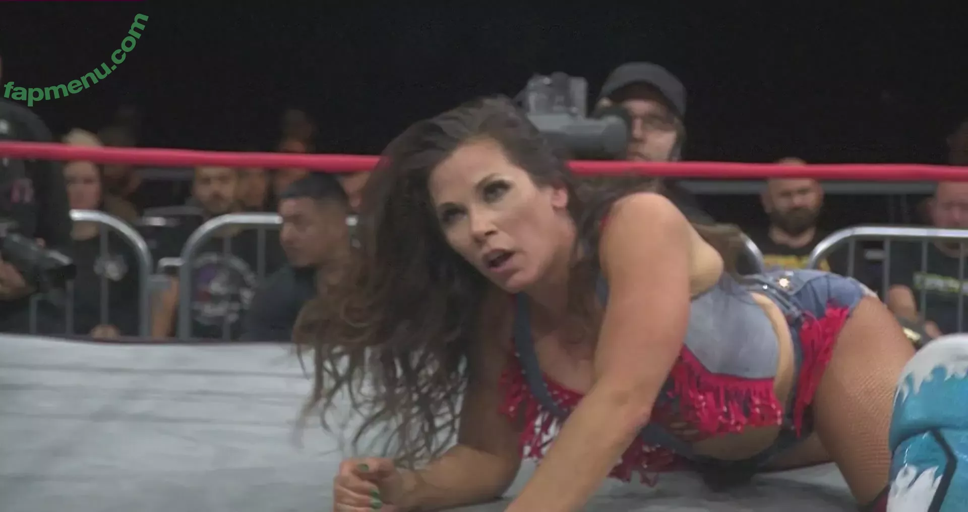 Mickie James nude photo #0457 (michelejames / themickiejames)