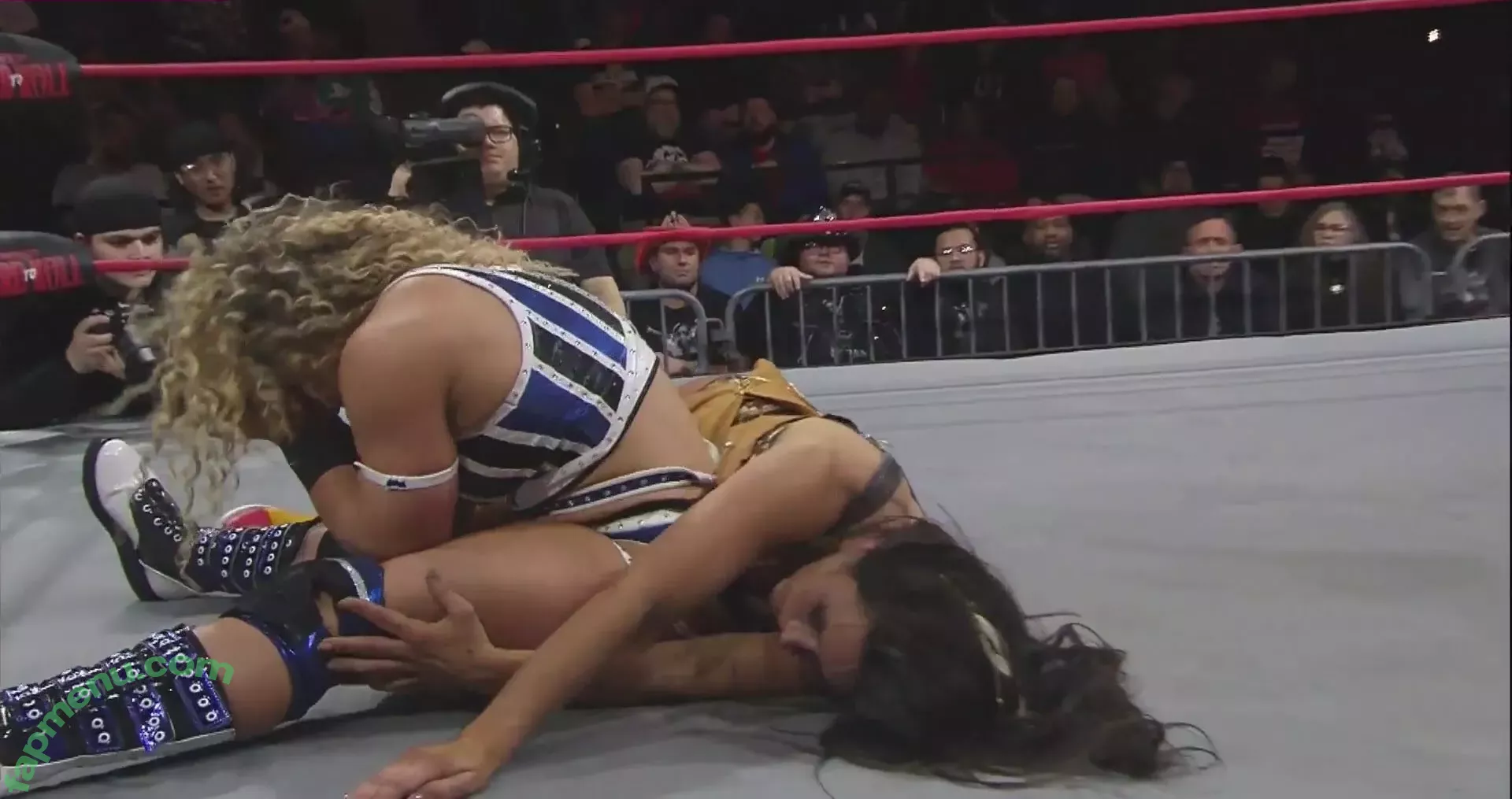 Mickie James nude photo #0494 (michelejames / themickiejames)