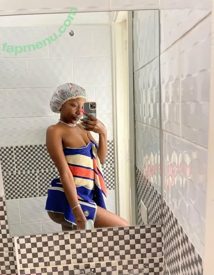 Midnight Kali nude photo #0081 (kaliebony / vampirekali)