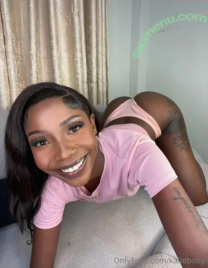 Midnight Kali nude photo #0082 (kaliebony / vampirekali)