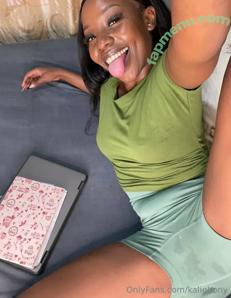 Midnight Kali nude photo #0155 (kaliebony / vampirekali)