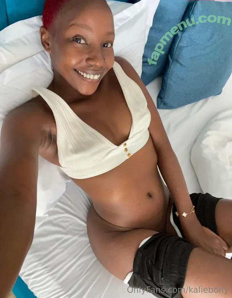 Midnight Kali nude photo #0168 (kaliebony / vampirekali)