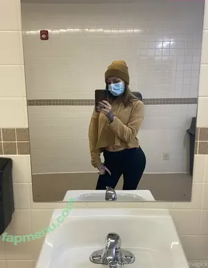  nude photo #0009