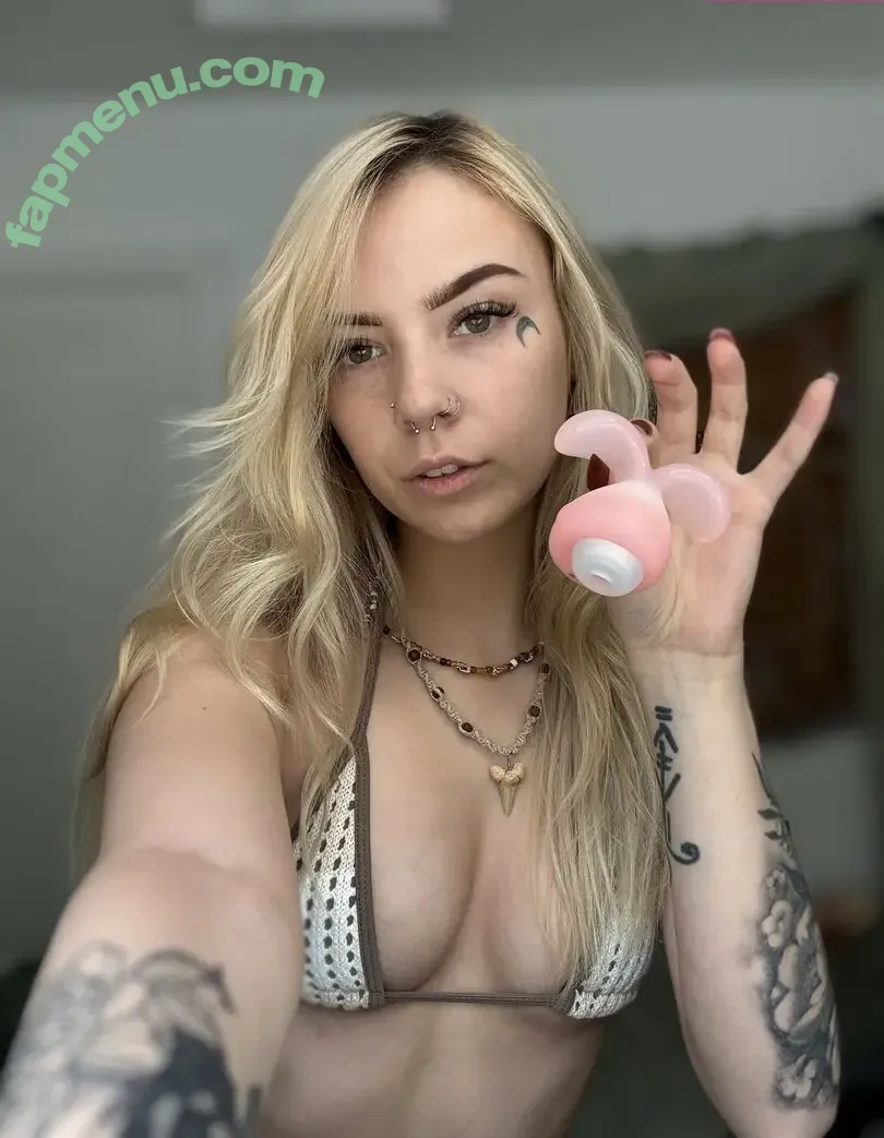 Midnight_rav3n nude photo #0061 (EdenKaya420 / Extraterrestrialeden / midnight_rav3n_ofgirl / rav3ndubstepv2)