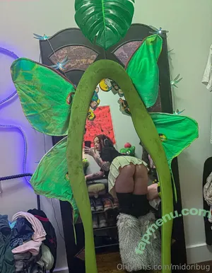 Midoribug / midori.bug / midoriibug nude photo #0300