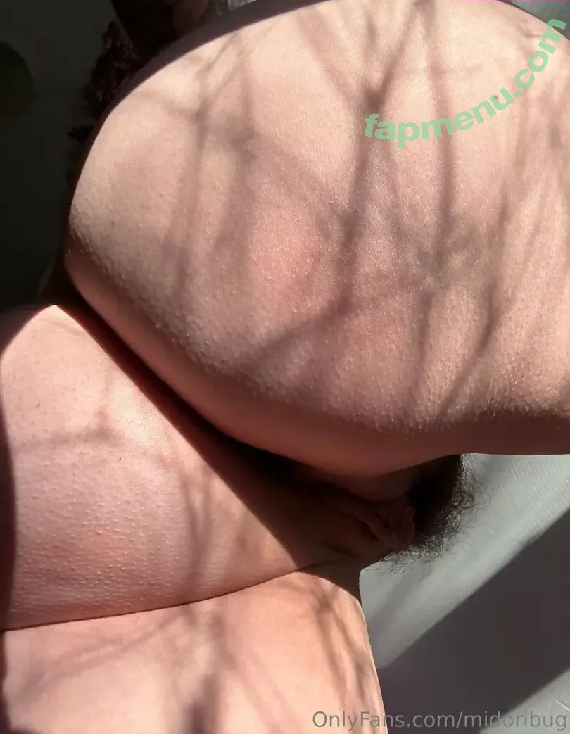 Midoribug nude photo #0228 (midori.bug / midoriibug)