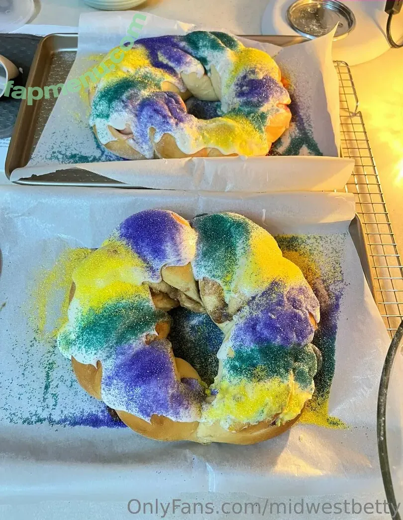 midwestbetty nude photo #0009 (midwestbetty)