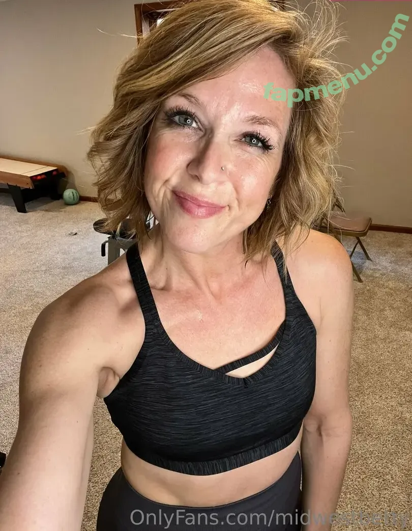 midwestbetty nude photo #0016 (midwestbetty)