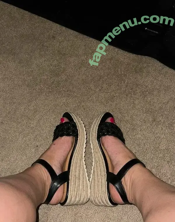 midwestspice317 nude photo #0049 (Holly / Midwest Spice 317 / midwest.princess317 / randomess317)