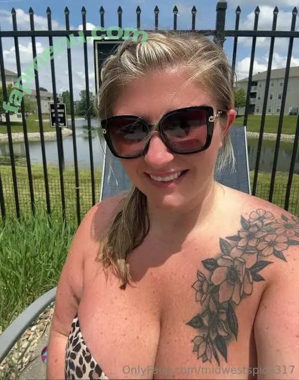 midwestspice317 nude photo #0068 (Holly / Midwest Spice 317 / midwest.princess317 / randomess317)