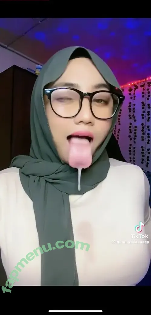 Mieracoklat nude photo #0002 (mieeracoklatnutela / miera_mcewen / mieraacoklat)