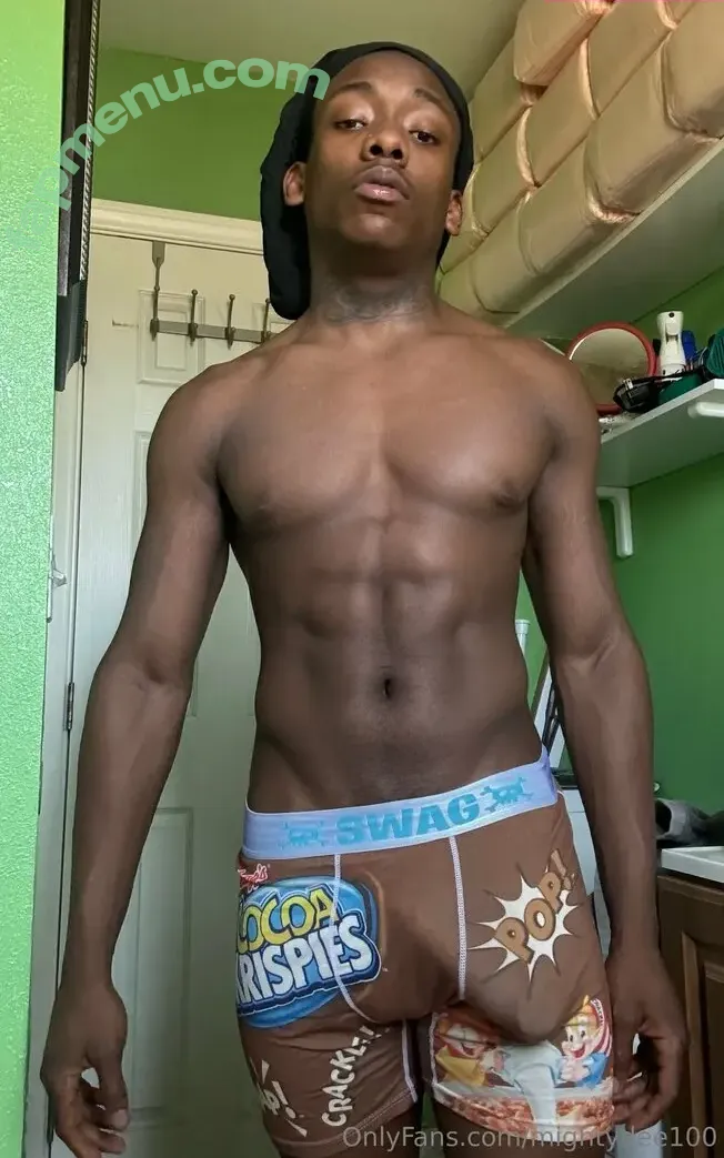 mightydee100 nude photo #0002 (princeloopy_)