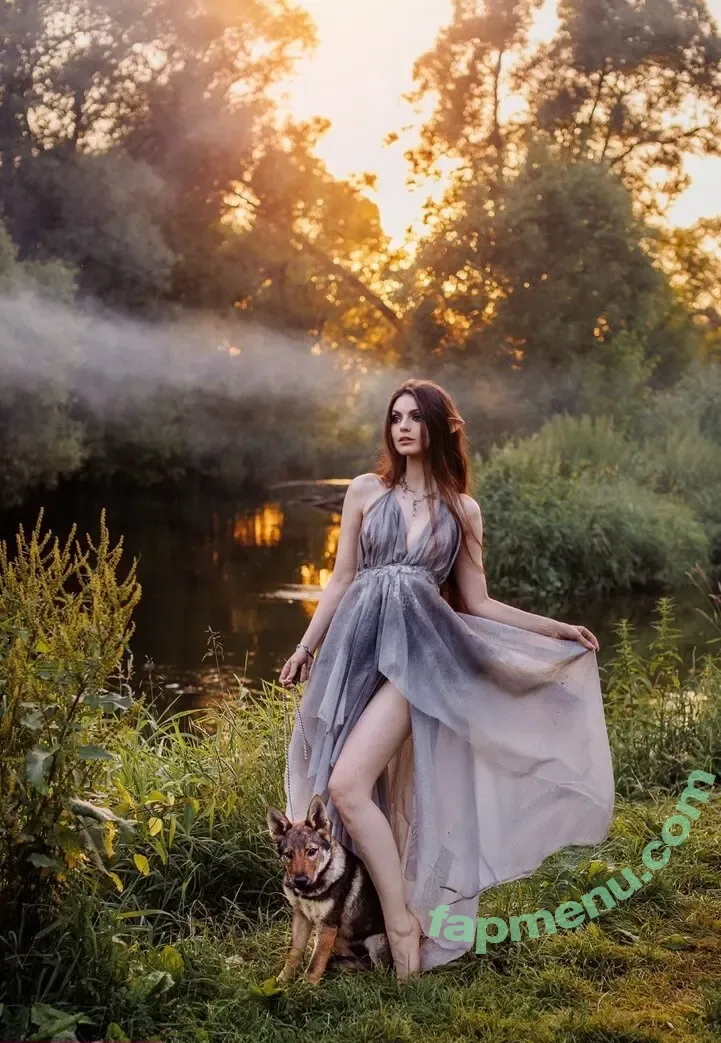 MightyRaccoon nude photo #0411 (Alice Spiegel)