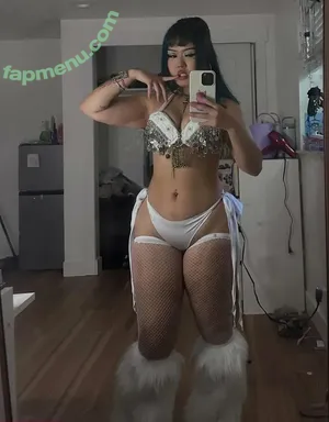  nude photo #0004