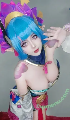 mii_lowu / miyilow nude photo #0001