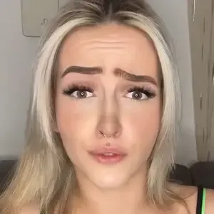 Miia.rose / mia.rosiii / mia_rose nude photo #0002