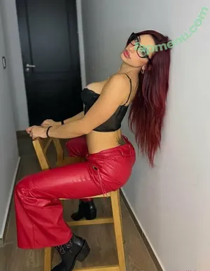 miiki.xx nude