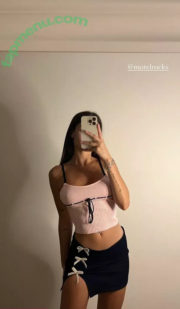 miiriiamherrero nude photo #0020 (miiriiamherrero)