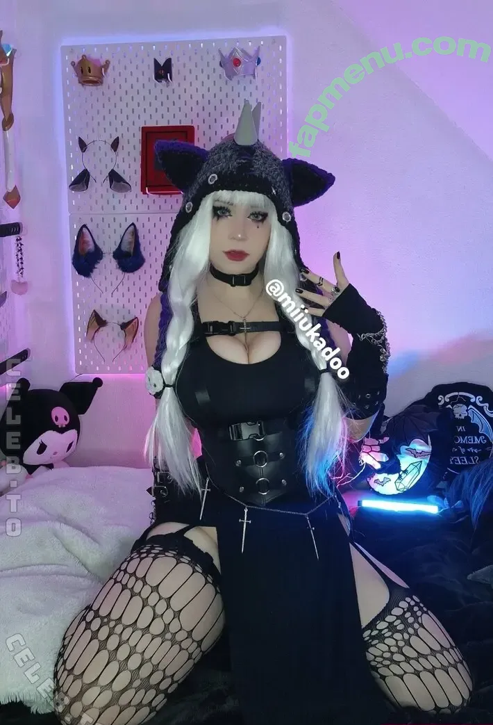 Miiukadoo nude photo #0210 (Miiukadoo)