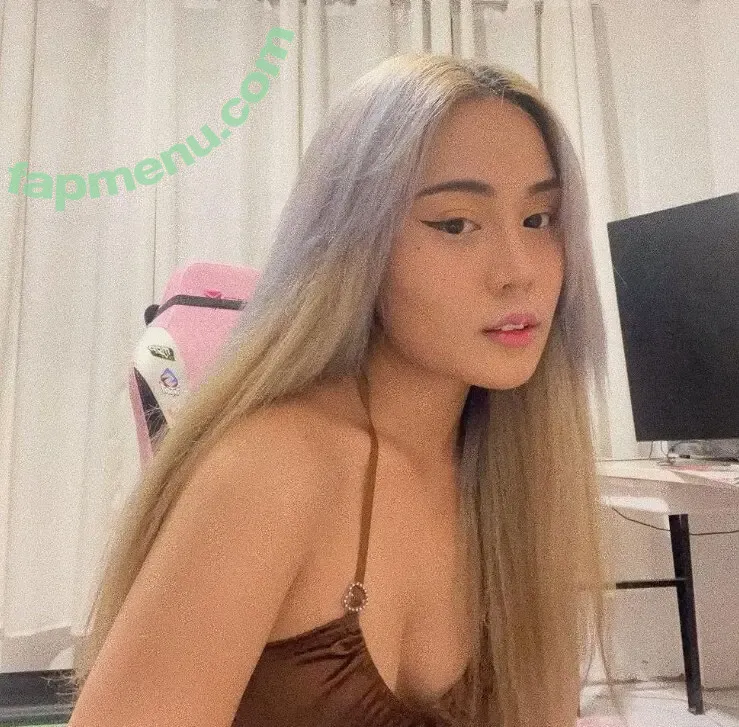 Mika Daime nude photo #0081 (Winadaime / mikahoney)