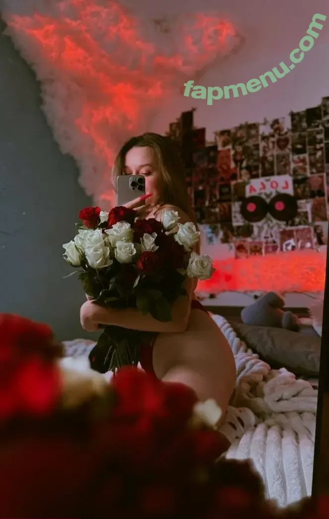 mika_tyan nude photo #0067 (mika_tyan)