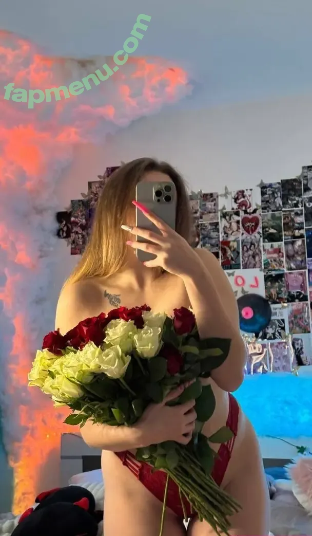 mika_tyan nude photo #0068 (mika_tyan)