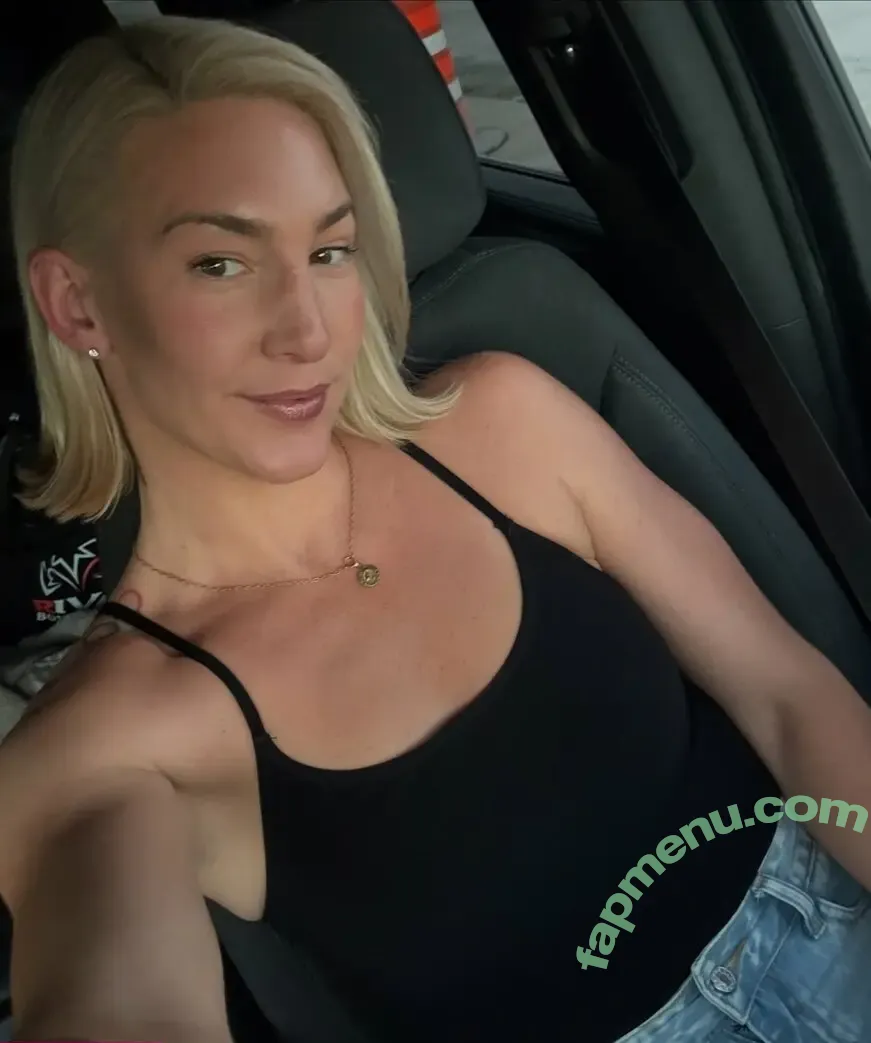 Mikaela Mayer nude photo #0052 (mikaelamayer)