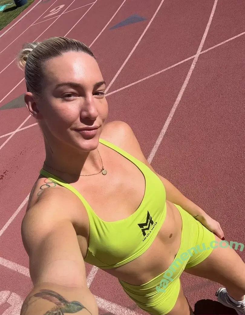 Mikaela Mayer nude photo #0055 (mikaelamayer)