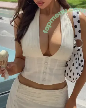  nude photo #0002