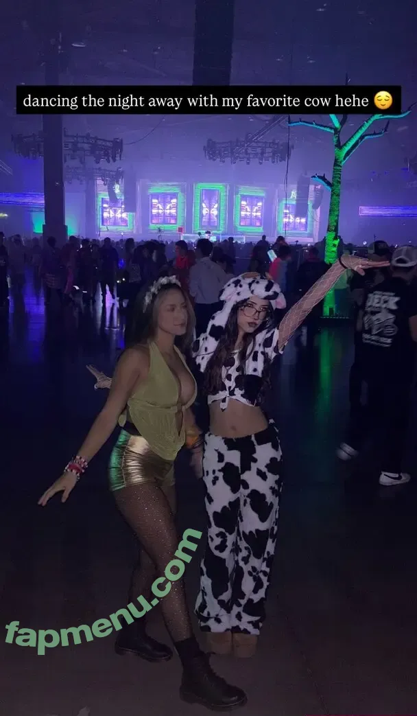 Mikaelachavezt nude photo #0045 (Mikaelachavezt)