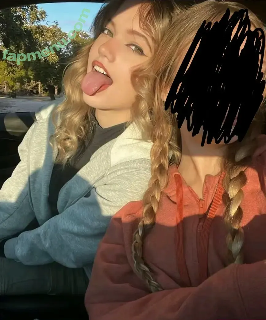 Mikah Lynn nude photo #0019 (crybabymak / m1k44h / mikahhlynn / mikahlyynn / myekuh)