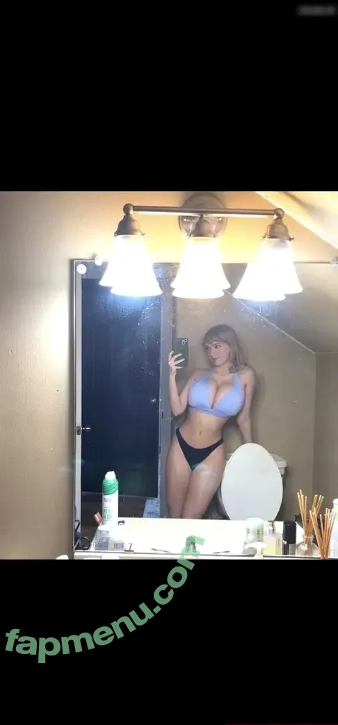 Mikahhlynn nude photo #0299 (Mikah / Myekuh / mikahlyynn)