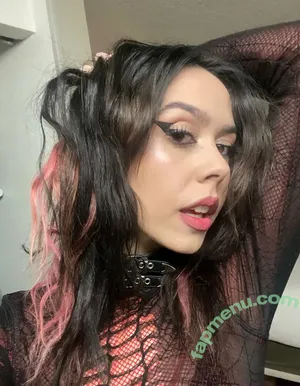 Mikaila Delgado / diandradelgado / mikailadelgado nude photo #0076