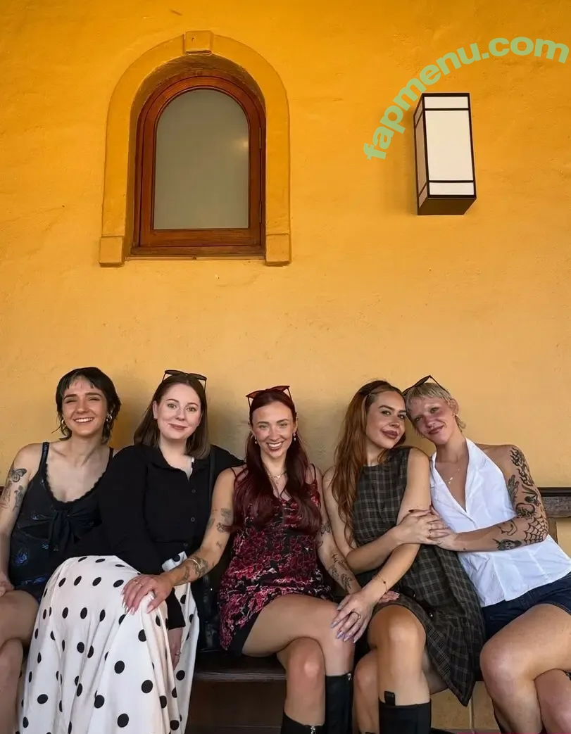 Mikaila Delgado nude photo #0046 (diandradelgado / mikailadelgado)