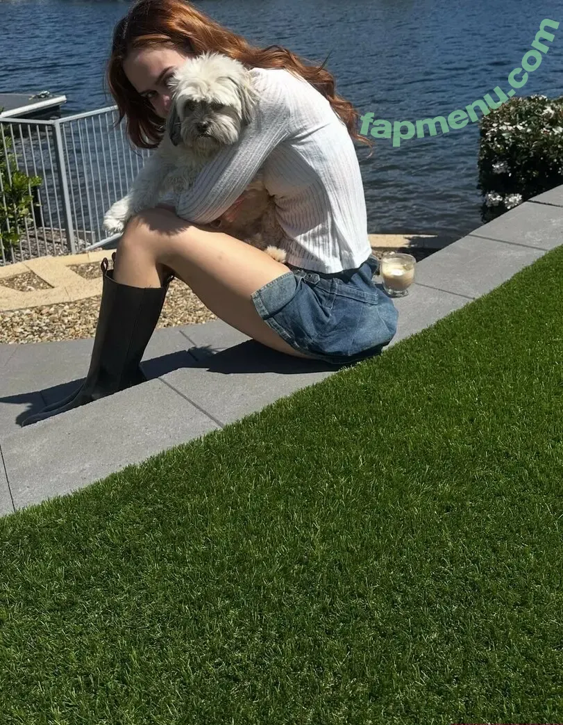 Mikaila Delgado nude photo #0051 (diandradelgado / mikailadelgado)