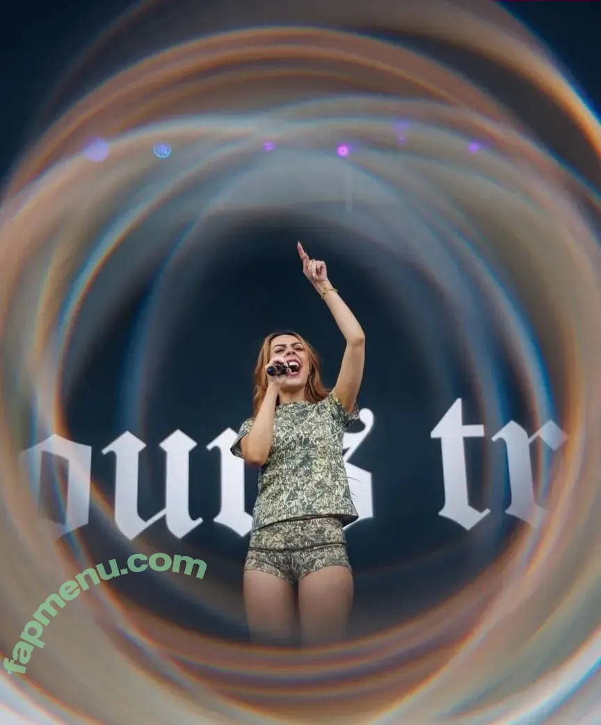 Mikaila Delgado nude photo #0053 (diandradelgado / mikailadelgado)