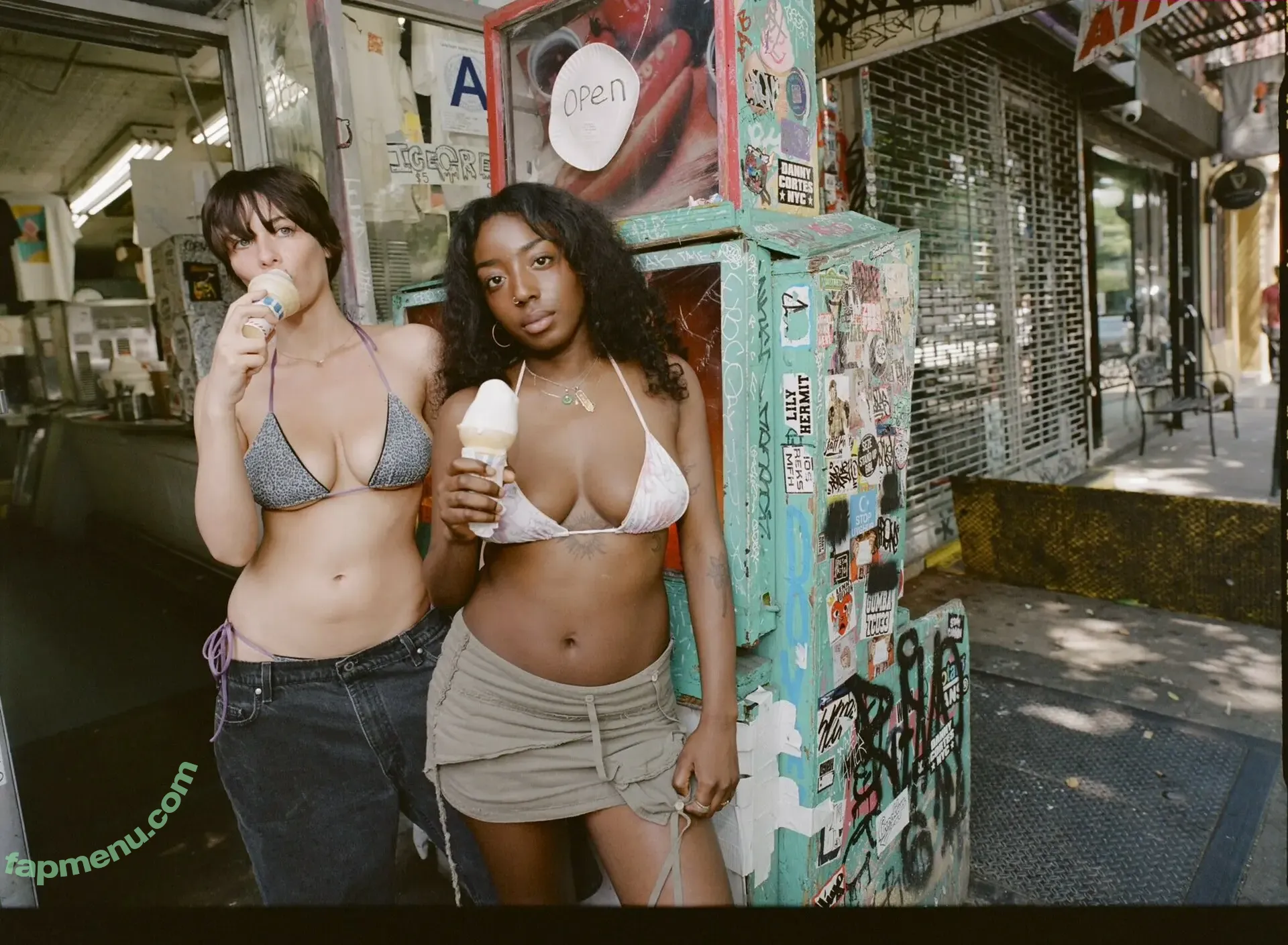 Mikaila71002 nude photo #0184 (Mikaila)