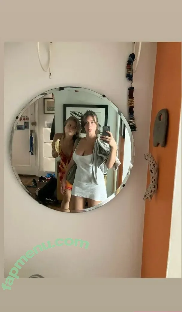 Mikaila71002 nude photo #0185 (Mikaila)