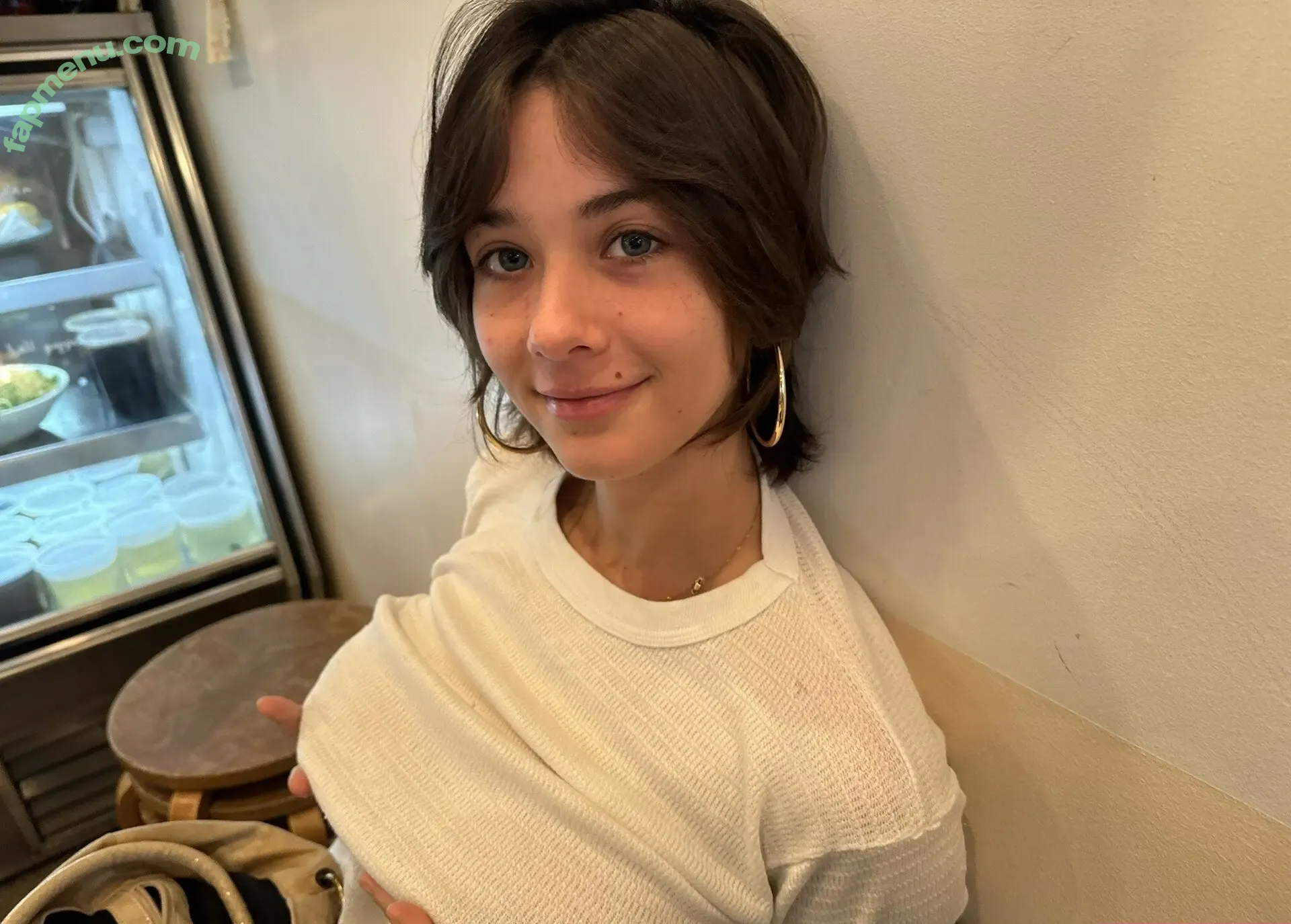 Mikaila71002 nude photo #0205 (Mikaila)